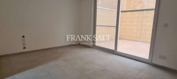 2 bedrooms Maisonette in Xaghra, Malta No. 5894 3