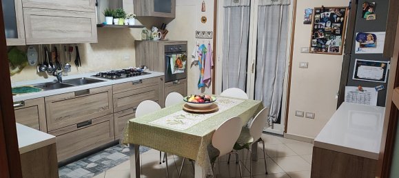 Casa de 5 habitaciónes en Brusciano, Italy No. 255359 24