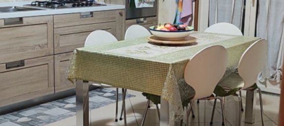 Casa de 5 habitaciónes en Brusciano, Italy No. 255359 15