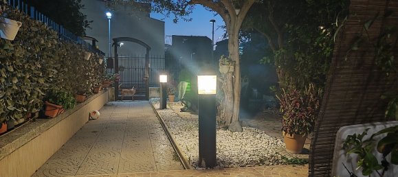 Casa de 5 habitaciónes en Brusciano, Italy No. 255359 17