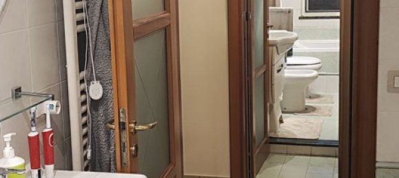 Casa de 5 habitaciónes en Brusciano, Italy No. 255359 9