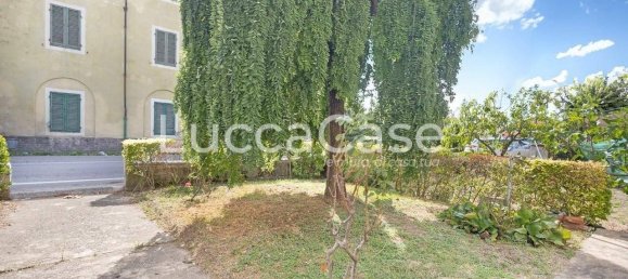 4 Schlafzimmer Haus in Lucca, Italy, Nr. 354521 4