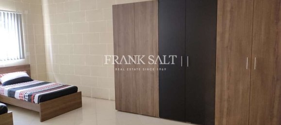 3 chambres Appartement à Nadur, Malta No. 6191 2