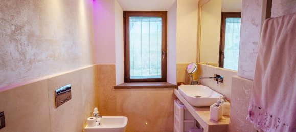 Дом с 2 спальнями в Вольтерра, Италия № 141931 11