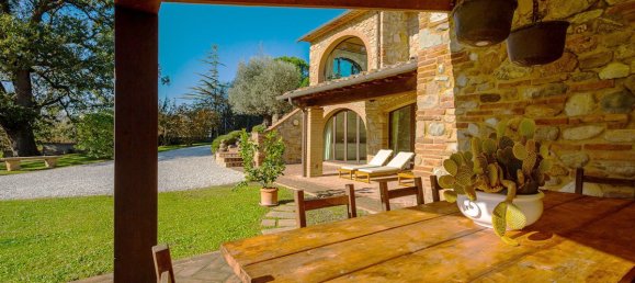 Дом с 2 спальнями в Вольтерра, Италия № 141931 32