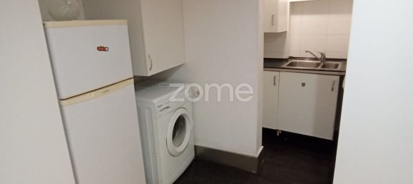 155m² Building in Lisbon, Portugal No. 182645 8