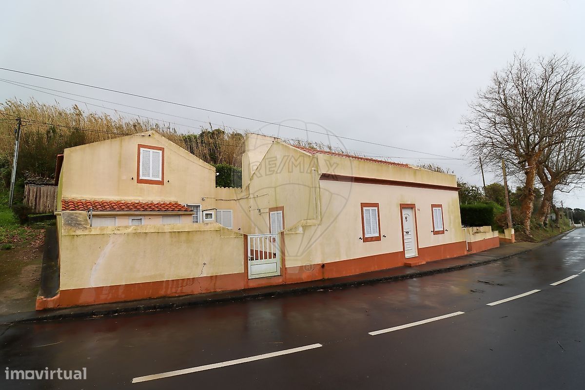 Casa T2 em Ponta Delgada, Portugal N.º 44522