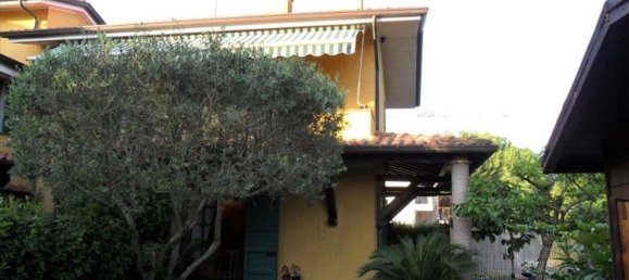 4 rooms Villa in Forte dei Marmi, Italy No. 191689 4