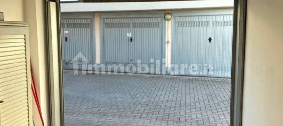 Гараж 14м² в Сеттимо Миланезе, Италия № 313134 5