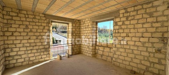 2 bedrooms House in Caramanico Terme, Italy No. 173195 9