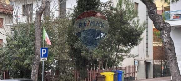 4 bedrooms Apartment in Chieti, Italy No. 43333 18