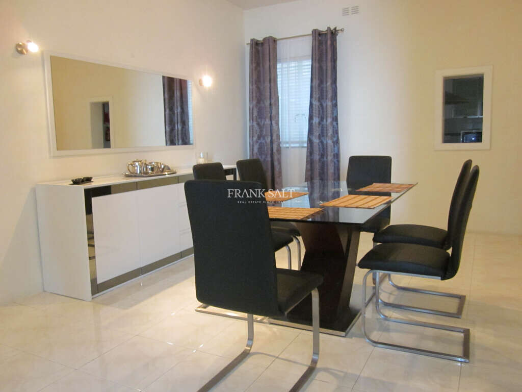Apartamento de 3 dormitorios en Saint Julian's, Malta No. 3239