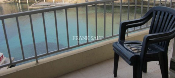 Apartamento de 3 dormitorios en Saint Julian's, Malta No. 3239 2