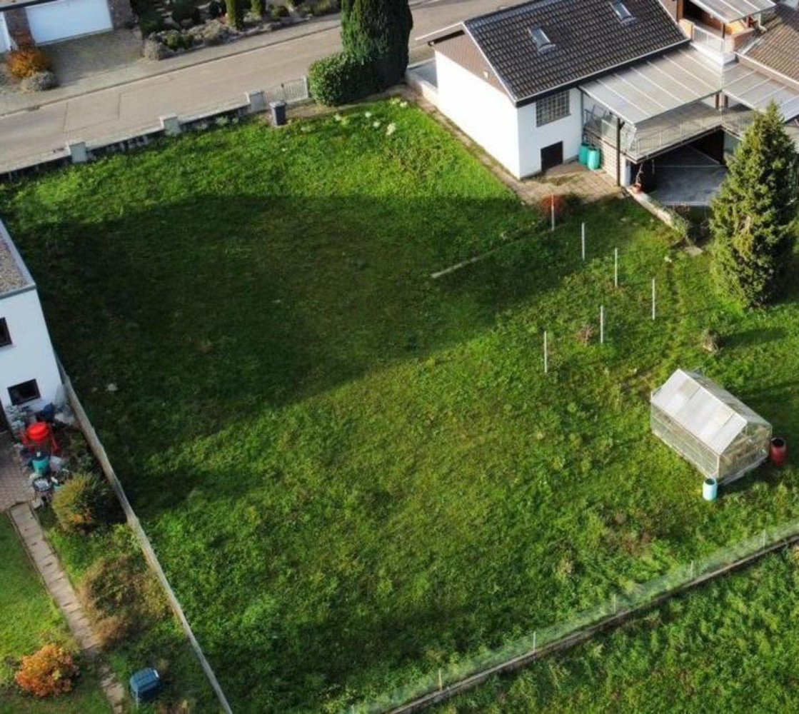 Земельный участок в Рейн-Неккар, Германия № 282398