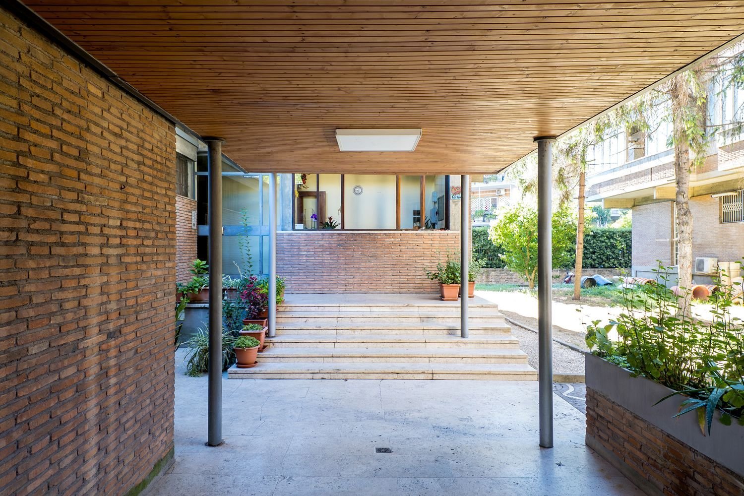 Apartamento de 2 habitaciónes en Rome, Italy No. 285601