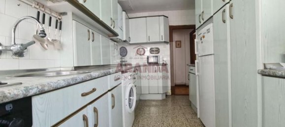 5 bedrooms Apartment in Zaragoza, Spain No. 156121 8