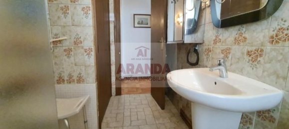 5 bedrooms Apartment in Zaragoza, Spain No. 156121 10
