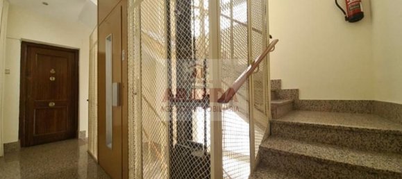 5 bedrooms Apartment in Zaragoza, Spain No. 156121 17