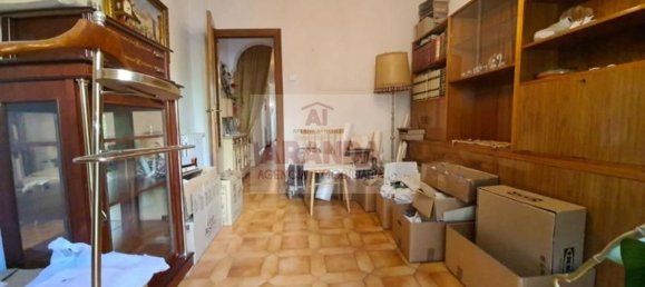 5 bedrooms Apartment in Zaragoza, Spain No. 156121 13