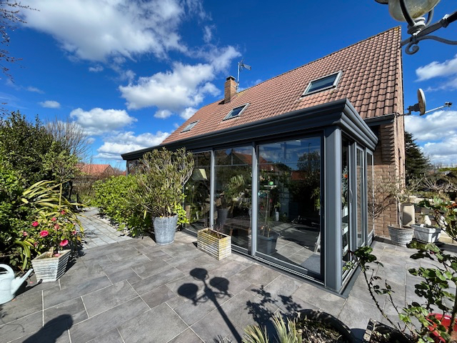 Дом с 8 комнатами в Coquelles, Франция № 364094