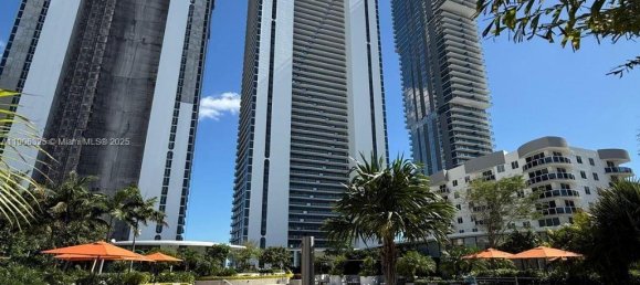 1 dormitorio propiedad comercial en venta en Miami, Miami-Dade, Florida, USA № 615849 10