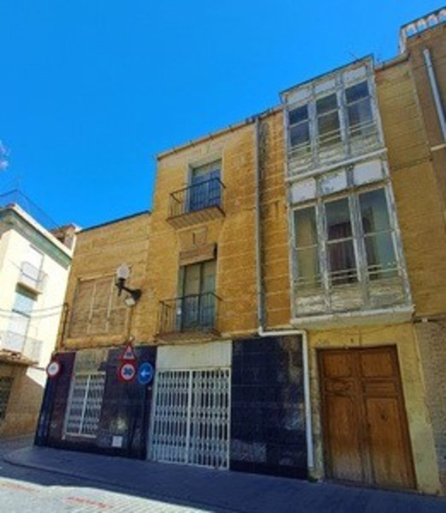 600m² Apartment in Valencian Community, Spain No. 285925