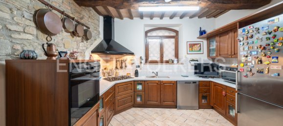 4 غرف نوم فيلا في Perugia, Italy رقم 128082 6