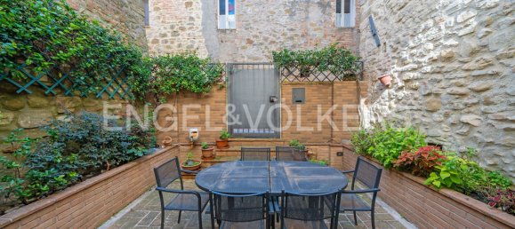 4 غرف نوم فيلا في Perugia, Italy رقم 128082 3