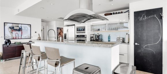 2 غرف نوم عقار تجاري في Miami, الولايات المتحدة رقم 615138 8