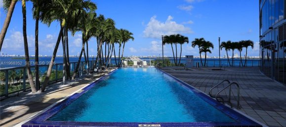 2 غرف نوم عقار تجاري في Miami, الولايات المتحدة رقم 615138 3