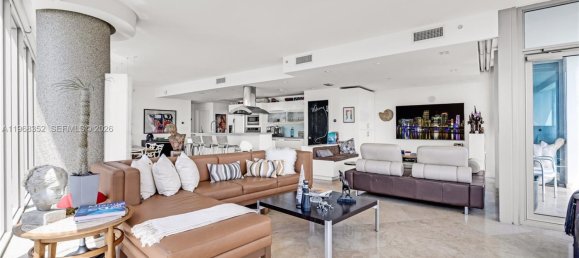 2 غرف نوم عقار تجاري في Miami, الولايات المتحدة رقم 615138 6