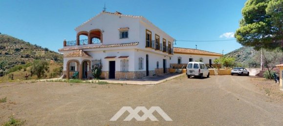 18 bedrooms House in Comares, Spain No. 58097 7