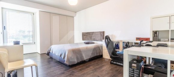 Casa de 5 dormitorios en Cascais, Portugal No. 44396 47