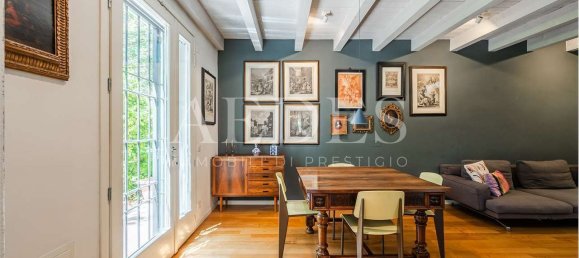 5 bedrooms Villa in Modena, Italy No. 283297 11