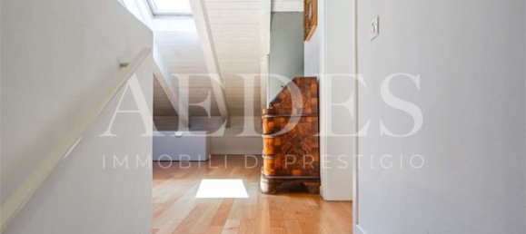 5 bedrooms Villa in Modena, Italy No. 283297 34