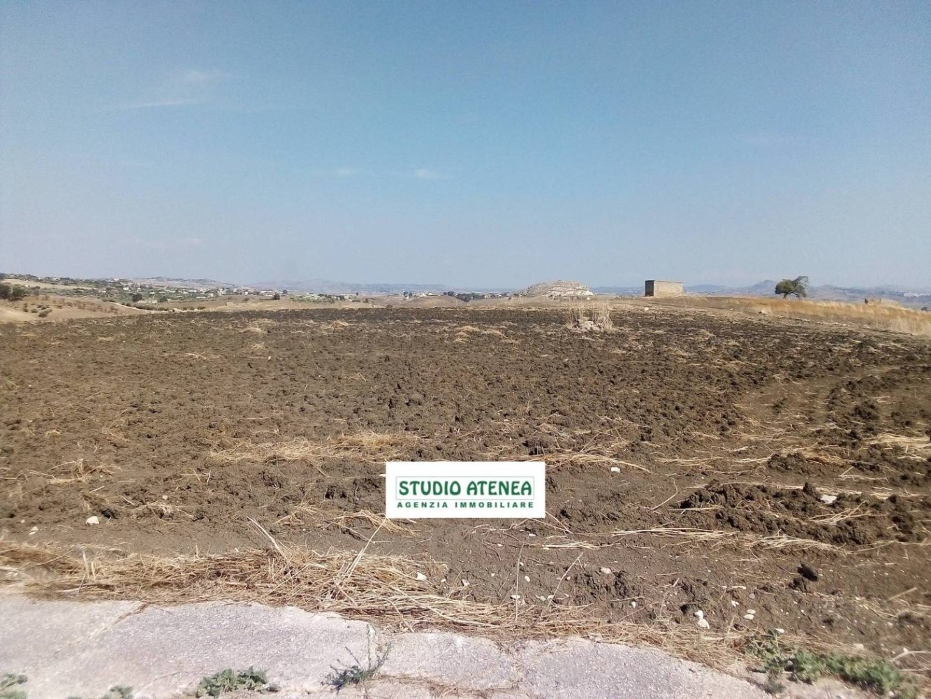Terrain à Agrigento, Italy 30000m² No. 356855