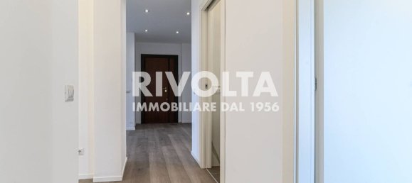 Apartamento de 4 divisões em Rome, Italy N.º 203522 20