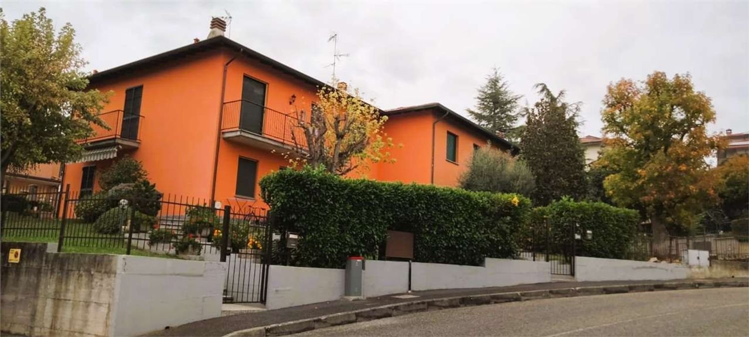 4 Schlafzimmer Villa in Casteggio, Italy, Nr. 76465