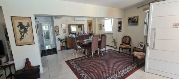 Propiedad comercial de 6 dormitorios en Tala, Cyprus No. 82883 13