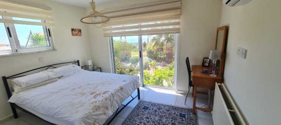 Propiedad comercial de 6 dormitorios en Tala, Cyprus No. 82883 3