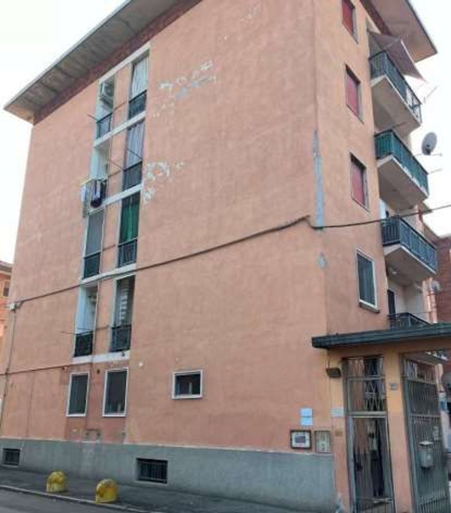 2 rooms Apartment in San Giuliano Milanese, Italy No. 5840