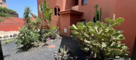 Apartamento de 2 dormitorios en La Oliva, Spain No. 170138 20