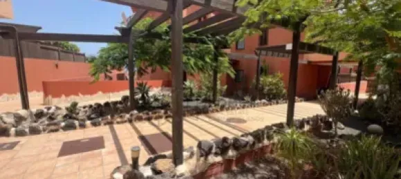 Apartamento de 2 dormitorios en La Oliva, Spain No. 170138 16