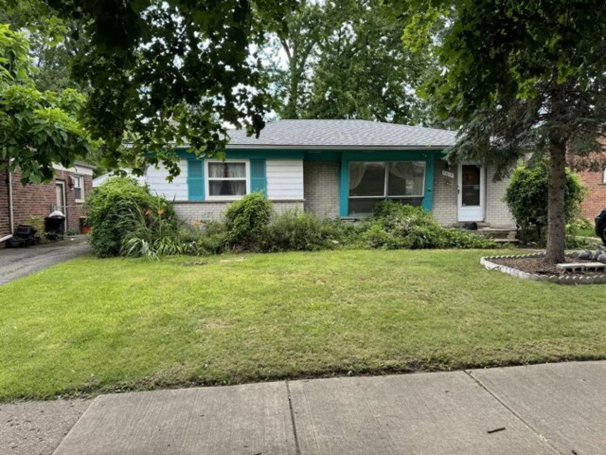 3 bedrooms House in Livonia, USA No. 417126