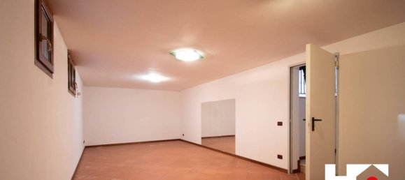 3 غرف نوم فيلا في Dello, Italy رقم 16212 25