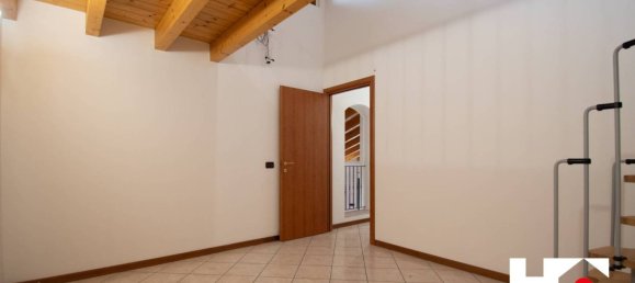 3 غرف نوم فيلا في Dello, Italy رقم 16212 20