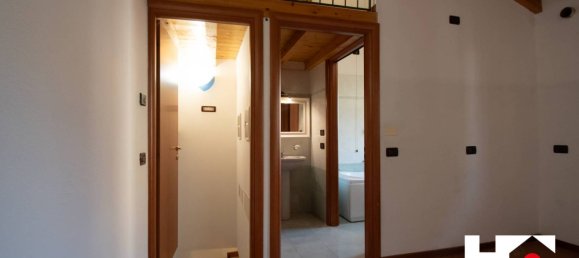 3 غرف نوم فيلا في Dello, Italy رقم 16212 8