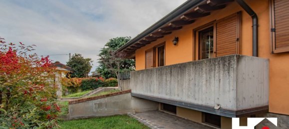 3 غرف نوم فيلا في Dello, Italy رقم 16212 28