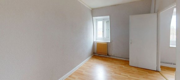 2 bedrooms Apartment in Mulhouse, France No. 215439 5
