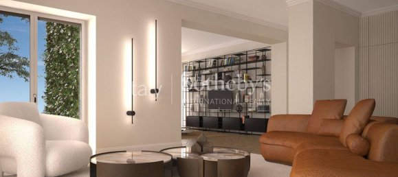 5 bedrooms Villa in Stresa, Italy No. 302690 2